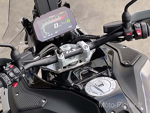 BMW R1300GS Adventure Pro Motorradvermietung Frankreich